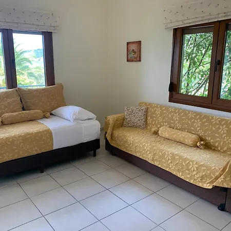 Bay House * Kinira